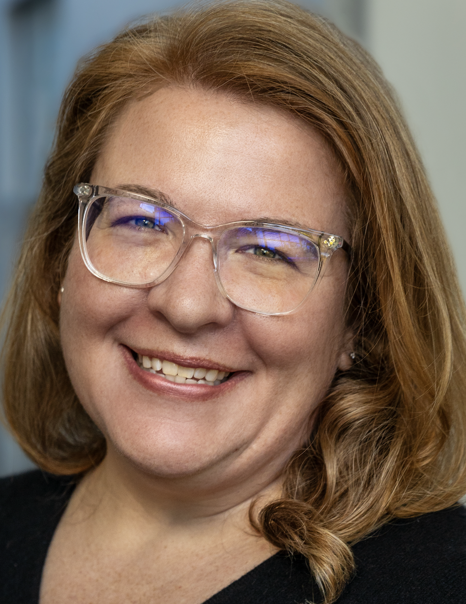 Estee Beck image